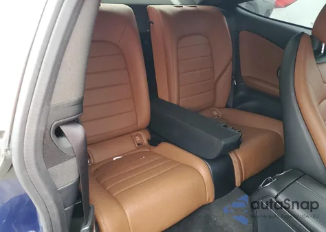 2017 Mercedes-Benz C 300 4Matic z USA, uszkodzony, nr VIN WDDWJ4KB0HF361644